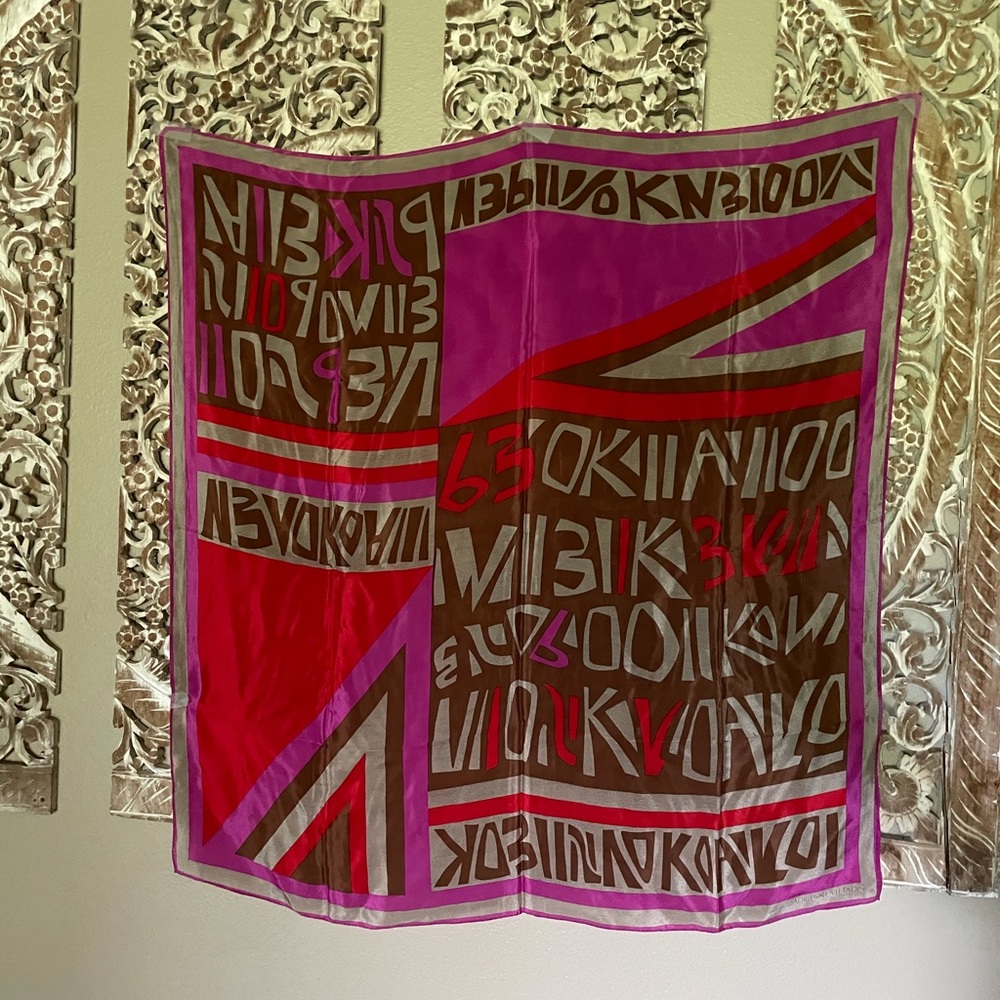 Adrienne Vittadini Geometric Scarf